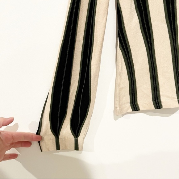 NWT ALDO MARTINS Bondy Puff Sleeve Pullover Top In Black Beige Stripe small - Picture 7 of 9